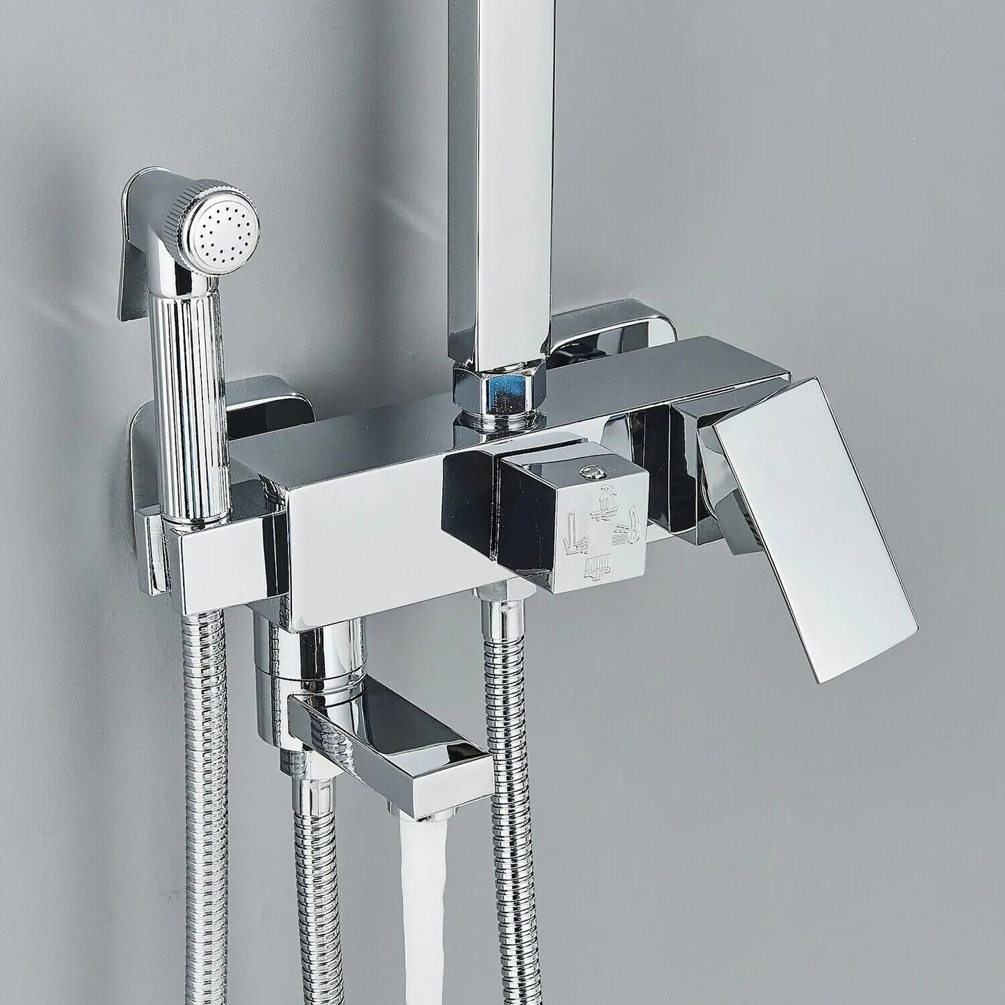 Messing-Duscharmatur Set Regen-Badewannenarmatur mit Badezimmerregal 4 Funktionen Höhenverstellbarer